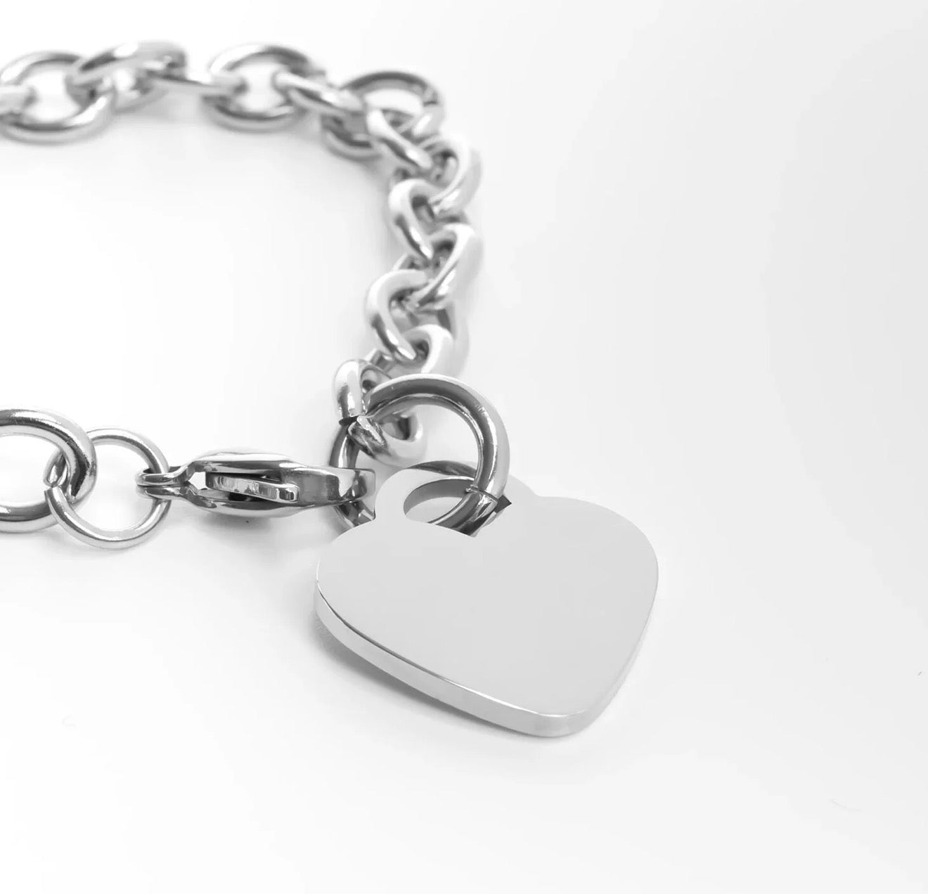 The Heartlink Bracelet