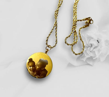 Double-sided Engraved Round Charm Necklace